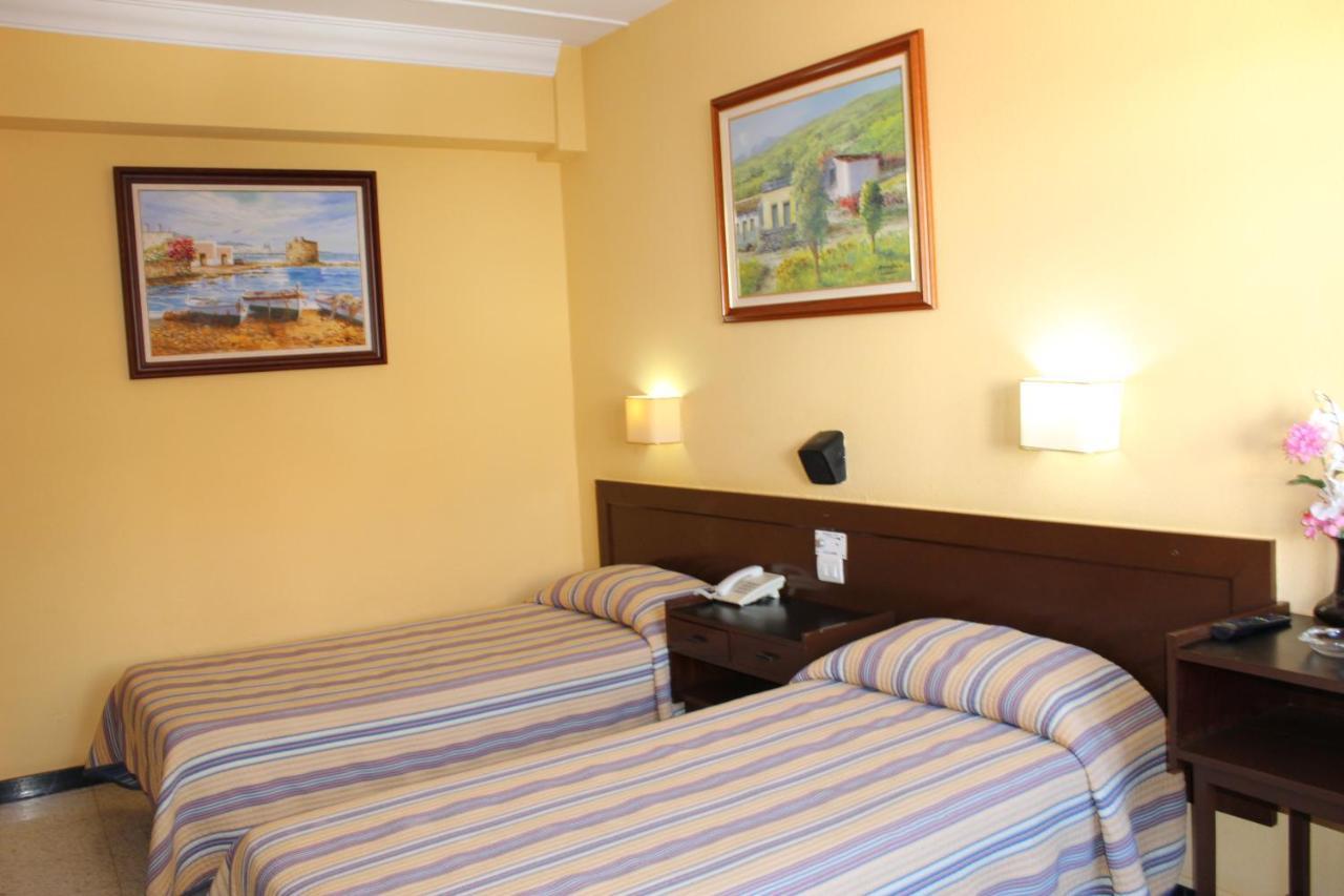 Hotel Olympia Las Palmas Buitenkant foto